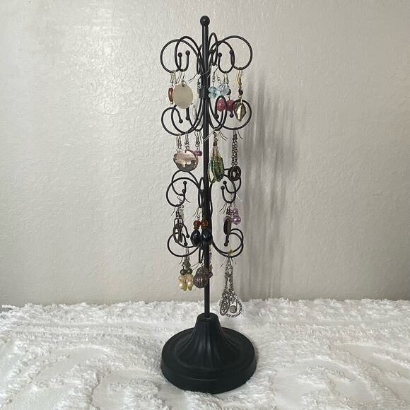 4 TIER EARRING TOWER Metal Eclectic with 24 Costume Jewelry Earring Sets - Picture 1 of 8